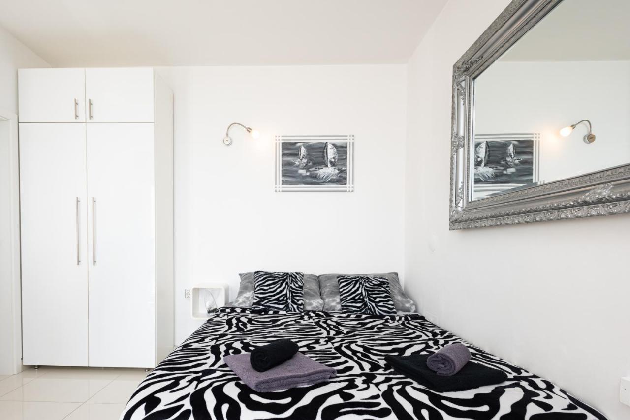 Apartments Viky Kraljevica Esterno foto